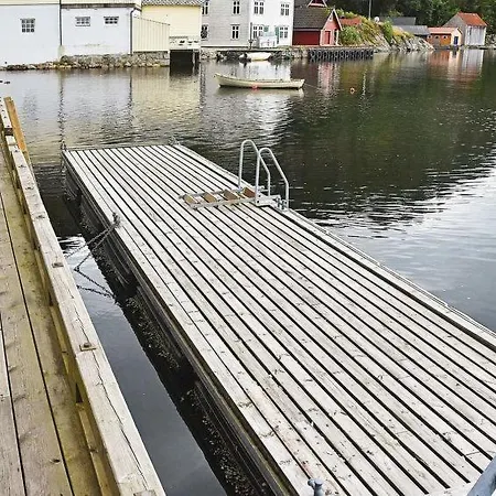 Feriehus Sleeps 5 Wifi